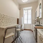Guesthost - Termini And Elegant Apartment