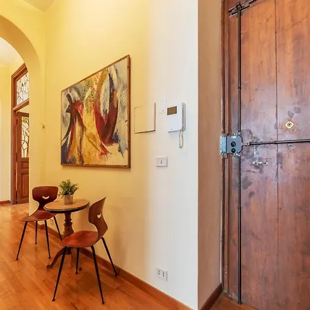 Termini And Elegant Apartman *